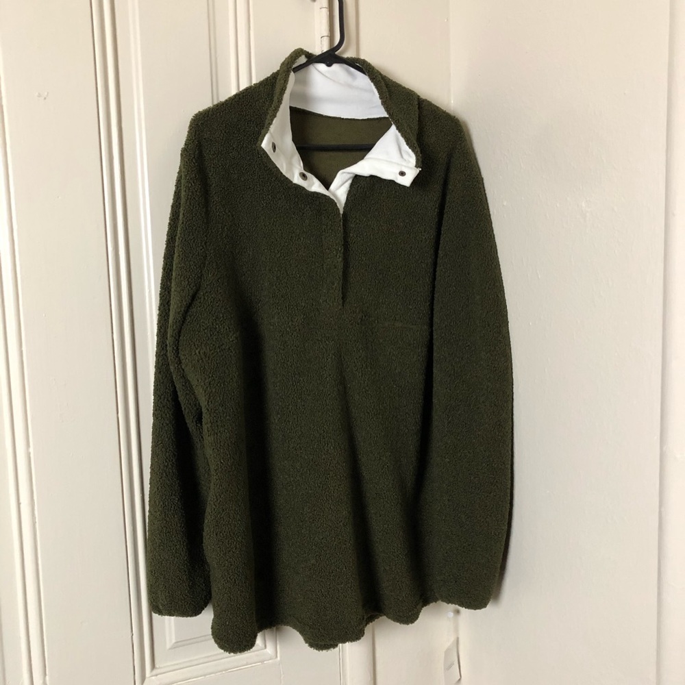 Grapent 1/4 Button Pullover Fleece NWT